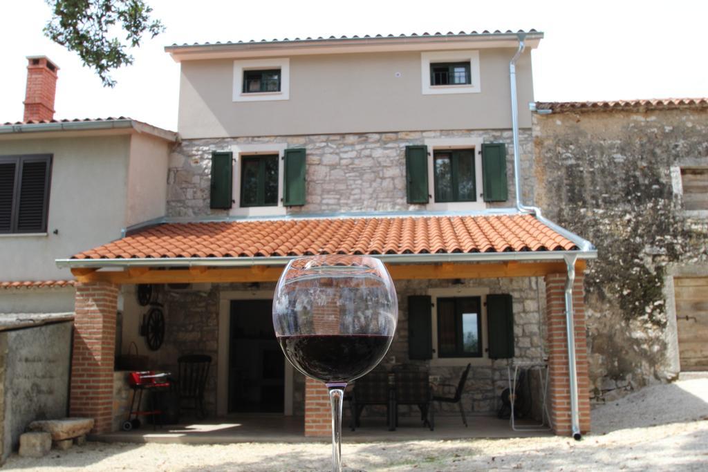 Holiday Home Vinkovic Πόρετς Εξωτερικό φωτογραφία